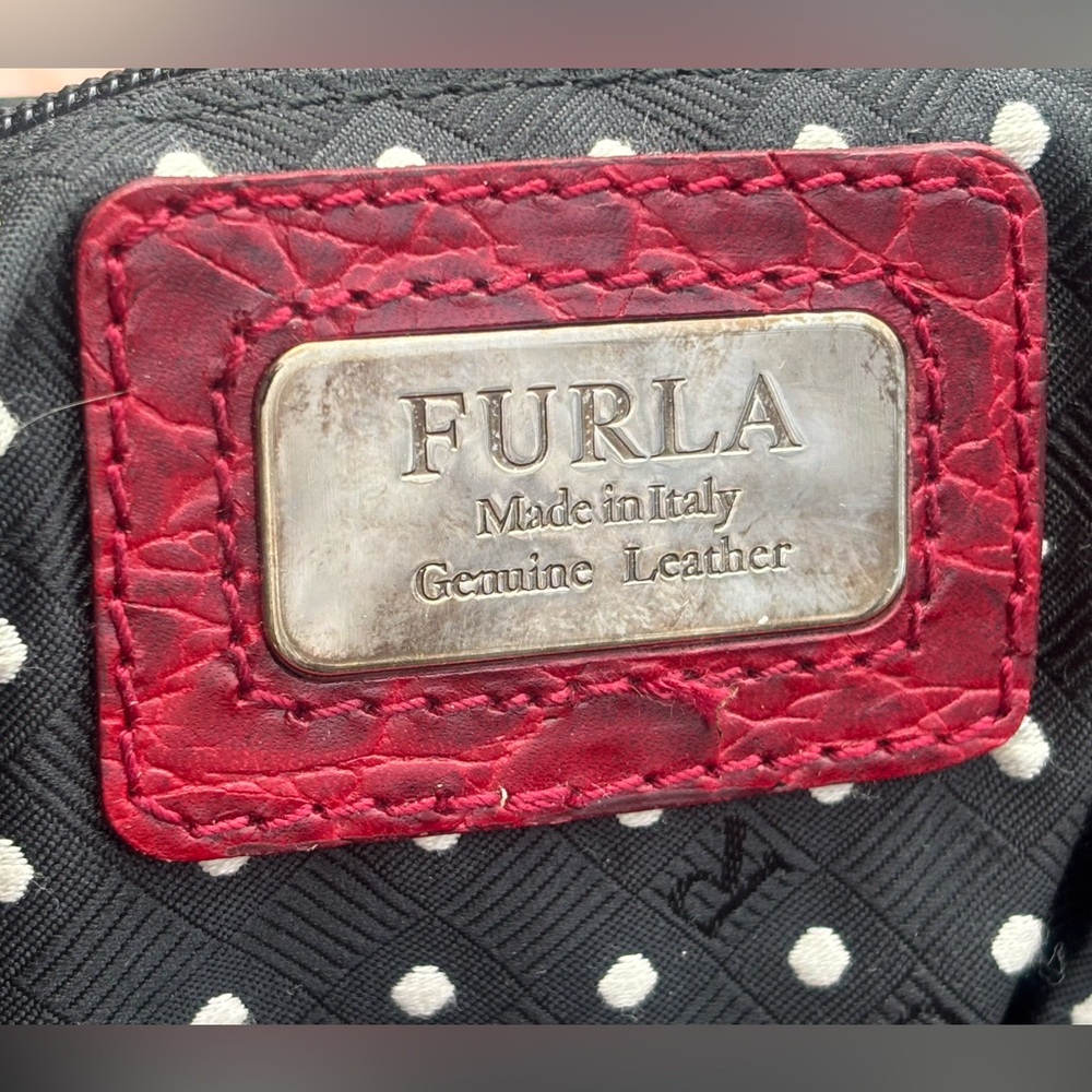 Furla Croc Embossed Shoulder Bag - Picture 5 of 17